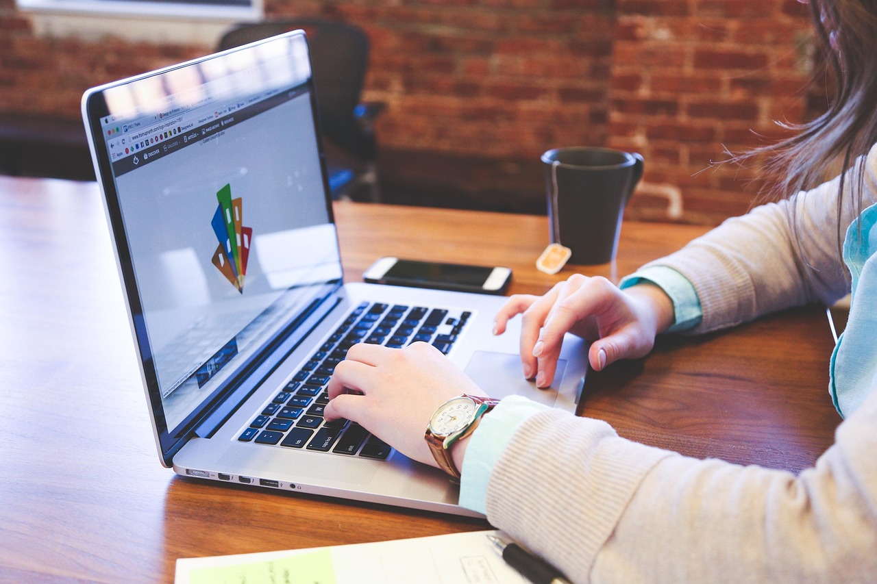 “How a Room Part-Time Job Can Enhance Your Resume”